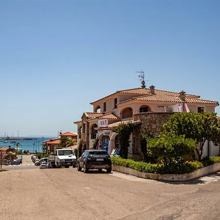 Fiori 17 Flat Golfo Aranci
